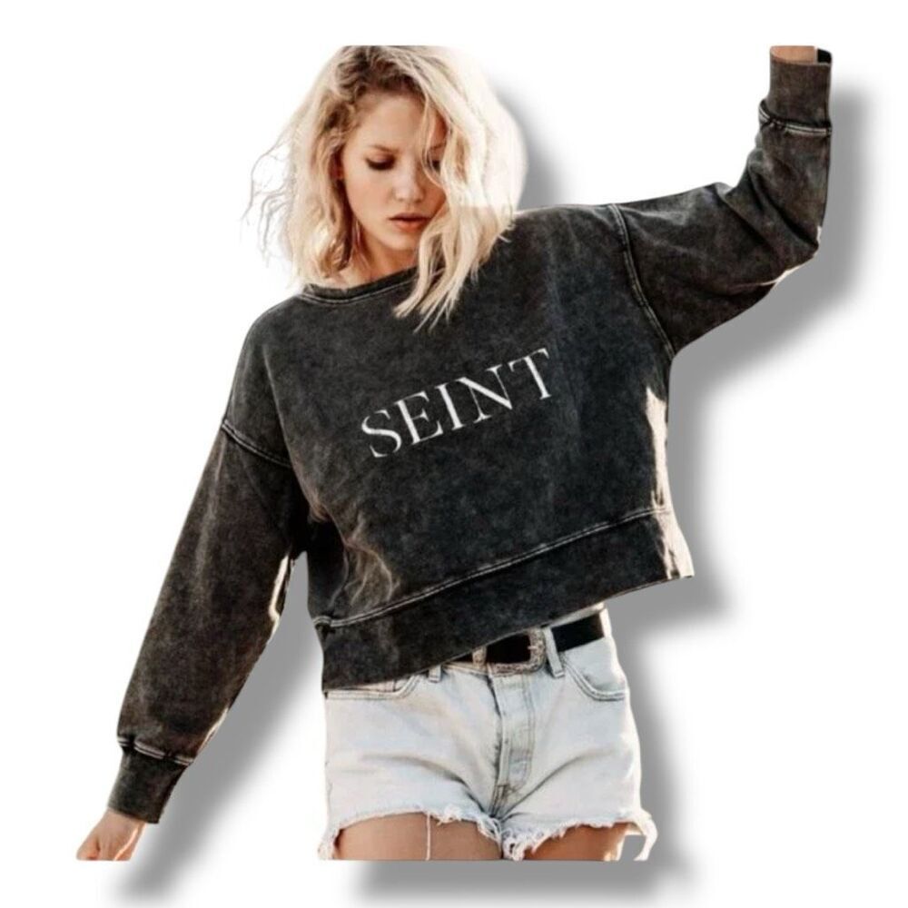Seint Boxy Cropped Distressed Crewneck Sweatshirt Size Medium